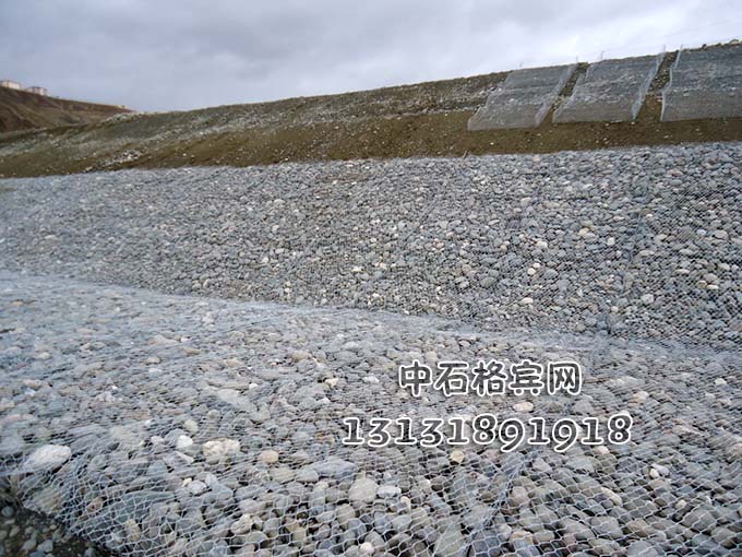 護(hù)岸雷諾護(hù)墊13131891918專業(yè)生產(chǎn)廠家